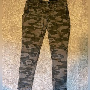 Democracy gray camo pants